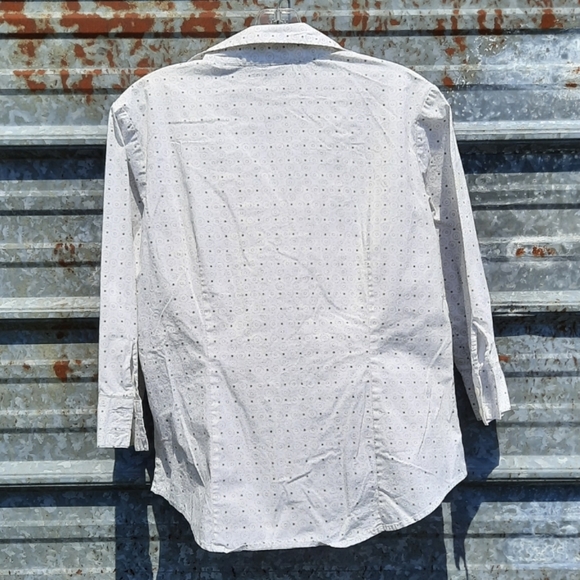 New York & Company City Stretch Button Up Shirt - Picture 12 of 12